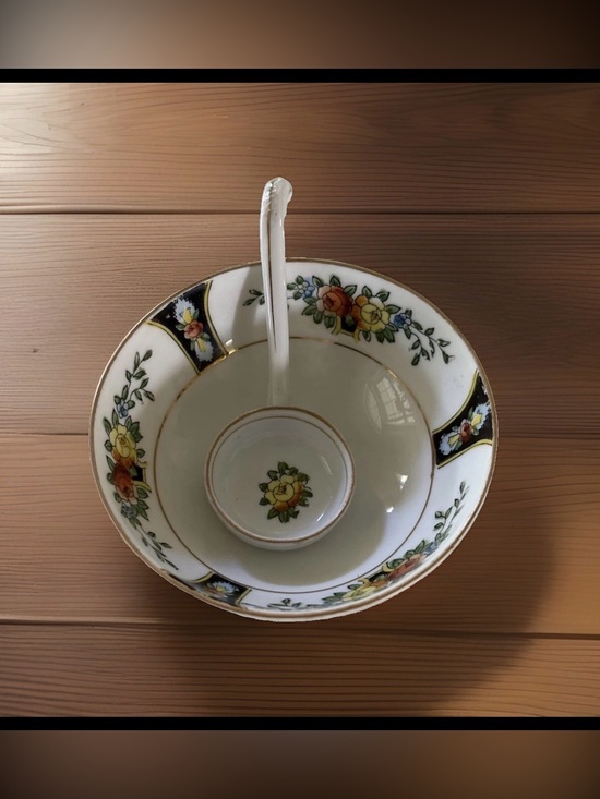 Noritake Other - Noritake White Porcelain Serving Bowl and Ladle with Floral Trim